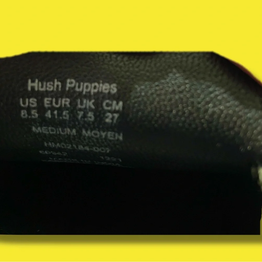Hush Puppies - Black slip on Leather Loafers - Picture 2 of 5